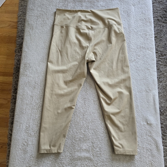 Girlfriend Collective High Waist Capri Leggings size XXL - Picture 5 of 13